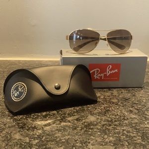 Brand New in box Women’s Arista Sunglasses